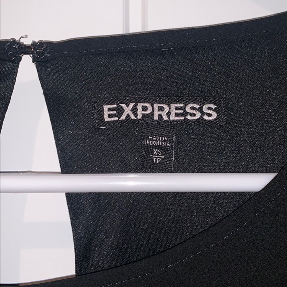 Express Romper - Picture 3 of 3